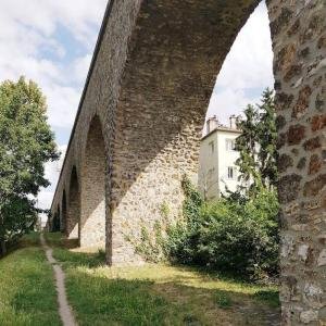 Sur la route des aqueducs entre Arcueil et Cachan